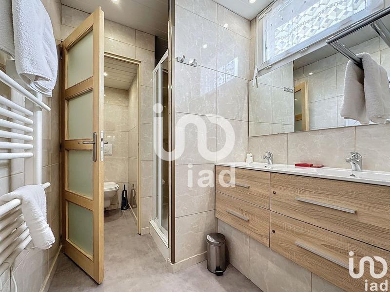 Local commercial - 1 750 m²