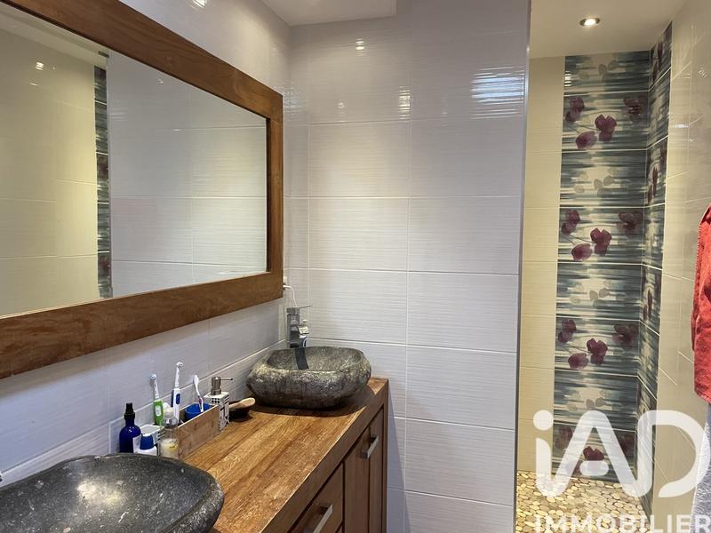 Maison de village - 180 m² - 5 pièces