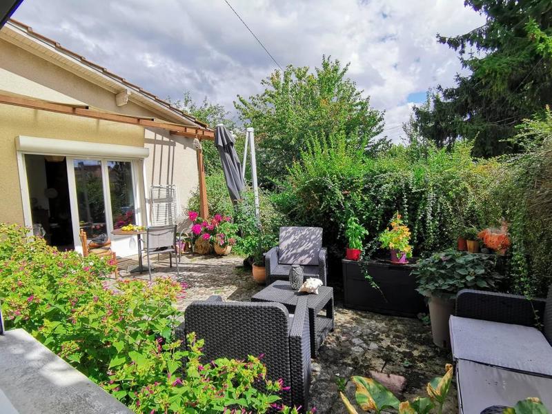 Maison - 80 m² - 5 pièces