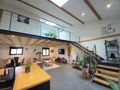 Maison - 160 m² - 6 pièces