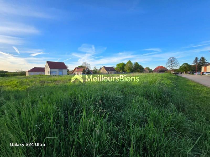 Terrain constructible - 1 433 m²