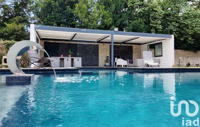 Maison - 190 m² - 5 pièces