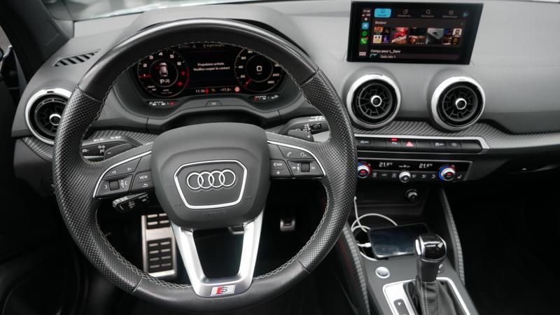 Audi Q2 35 Tfsi s-Line Matrix Pano B&amp;O Apple Carplay Camera