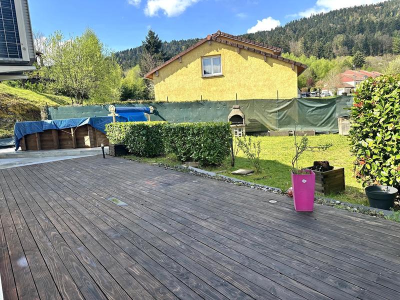 Maison - 195 m² - 6 pièces