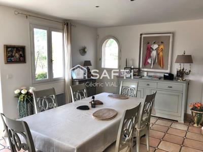 Maison - 178 m² - 7 pièces