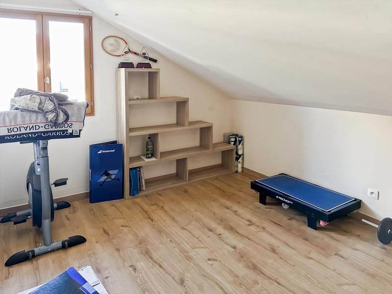 Maison - 100 m² - 5 pièces