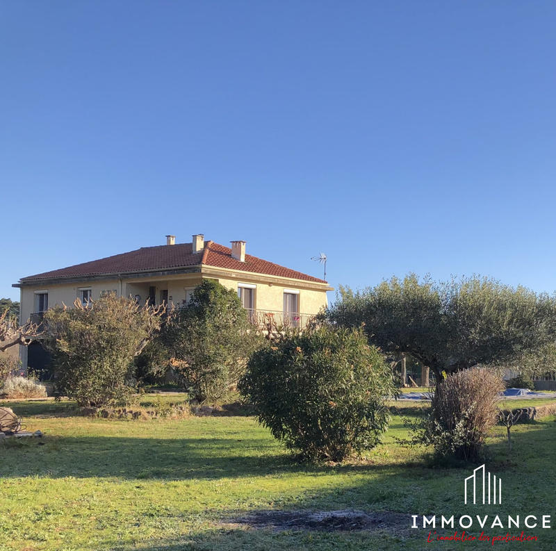 Maison - 170 m² - 7 pièces