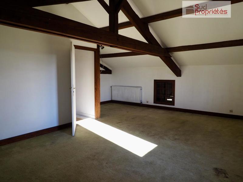 Maison - 323 m² - 7 pièces