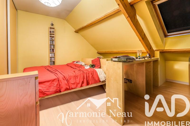 Maison - 179 m² - 9 pièces