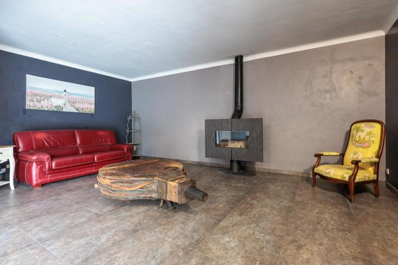 Mas - 580 m² - 11 pièces