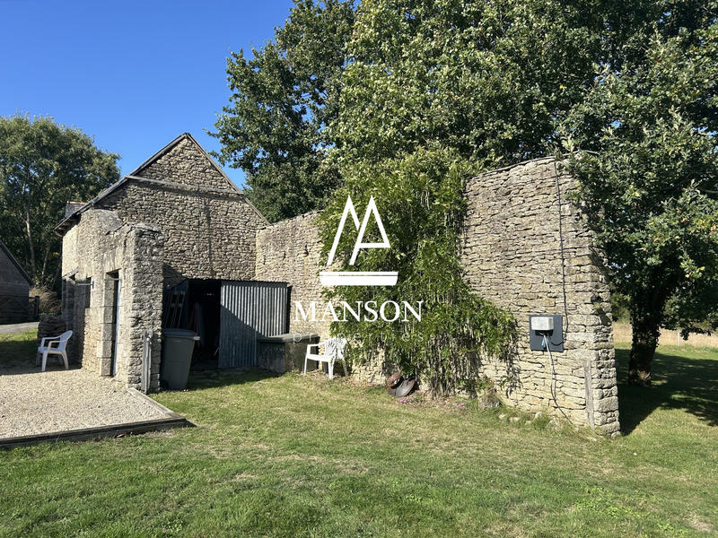 Maison ancienne - 330 m² - 15 pièces