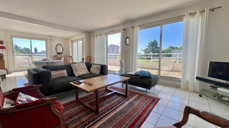 Appartement - 114 m² - 5 pièces