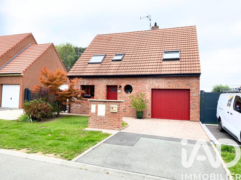 Maison - 90 m² - 6 pièces