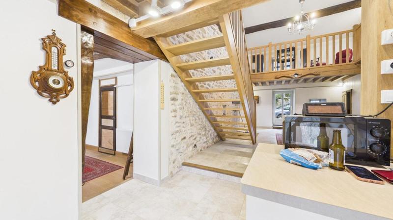 Demeure - 168 m² - 6 pièces