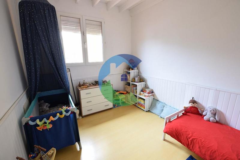 Maison - 170 m² - 7 pièces