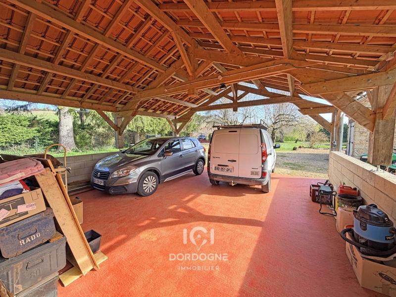 Propriété - 145 m² - 5 pièces