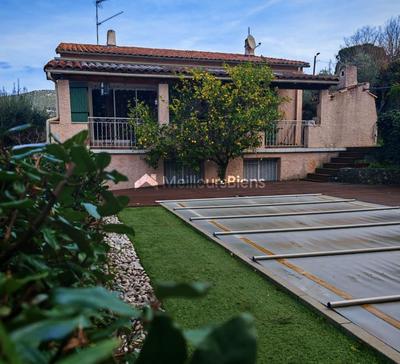 Maison - 150 m² - 6 pièces