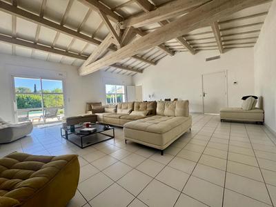 Villa - 185 m² - 5 pièces