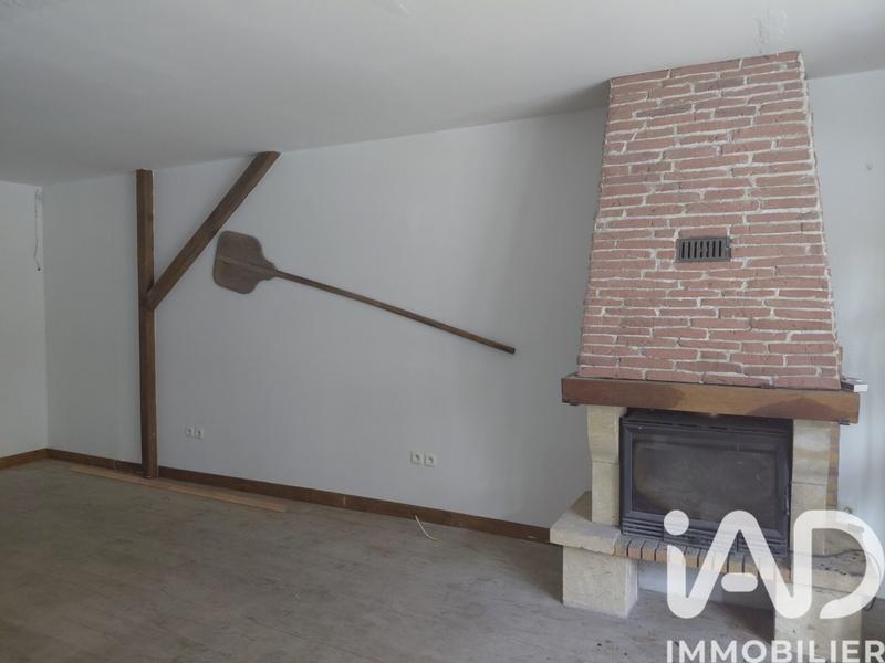 Maison de village - 376 m² - 10 pièces