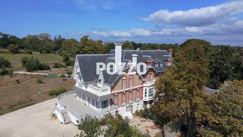 Maison - 700 m² - 15 pièces