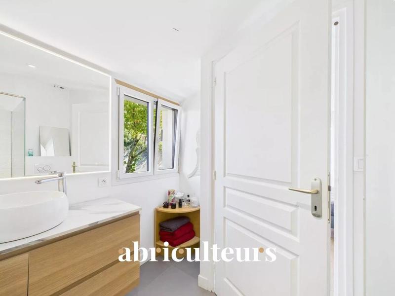 Maison - 172 m² - 7 pièces