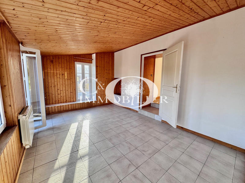Maison - 153 m² - 7 pièces