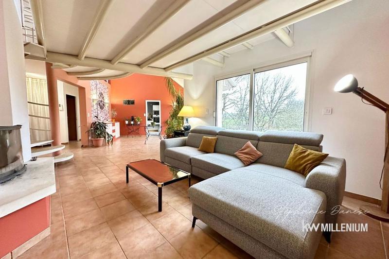 Maison - 176 m² - 5 pièces