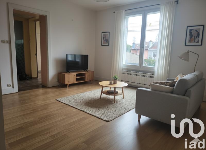 Maison - 104 m² - 7 pièces