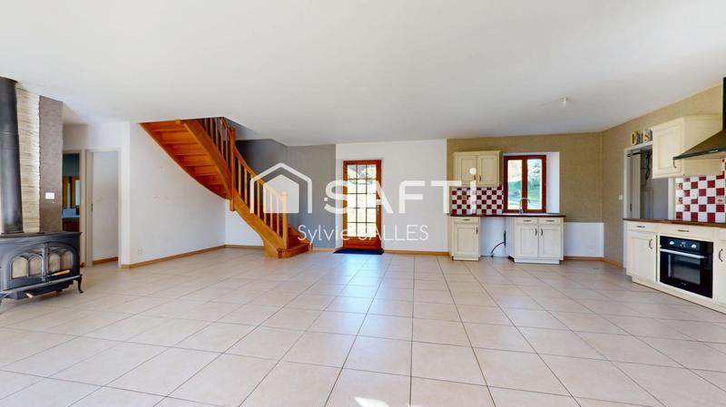 Maison - 130 m² - 5 pièces