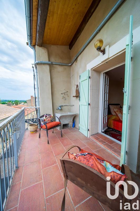 Maison de village - 360 m² - 10 pièces