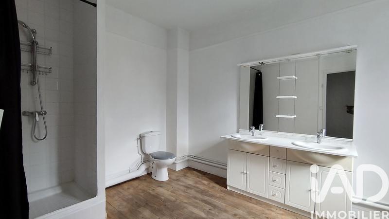 Maison - 75 m² - 5 pièces