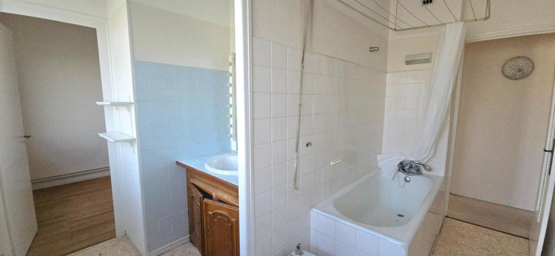 Appartement - 132 m² - 6 pièces