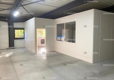 Local d'activité / Entrepôt - 1 500 m²