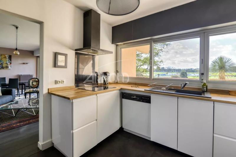 Appartement - 107 m² - 5 pièces