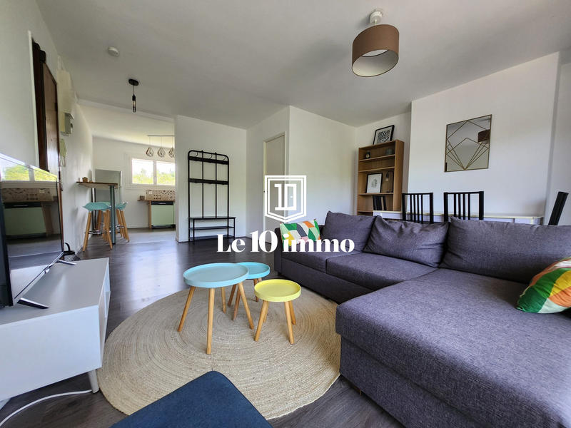 Appartement - 95 m² - 5 pièces