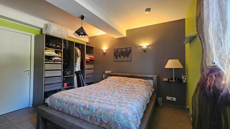 Maison - 214 m² - 5 pièces