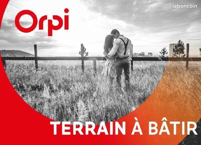 Terrain constructible - 1 002 m²