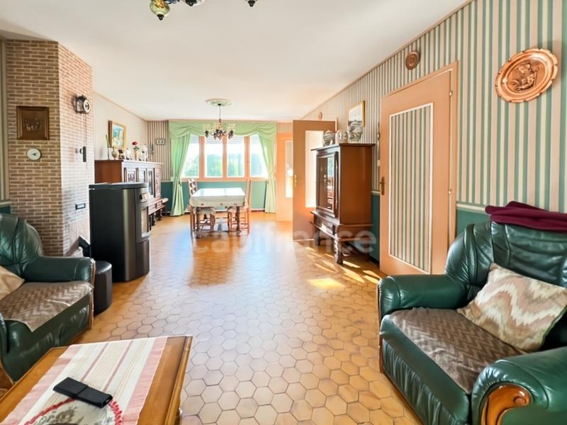 Maison - 124 m² - 6 pièces