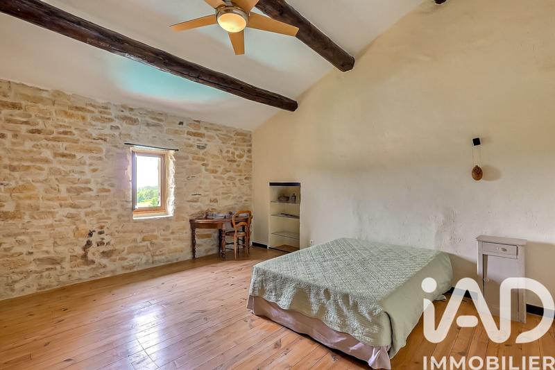 Maison - 282 m² - 9 pièces