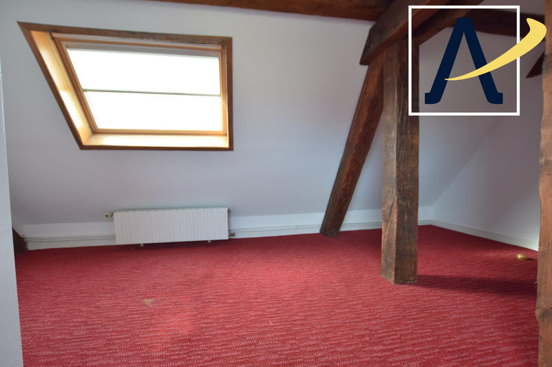 Appartement - 152 m² - 6 pièces