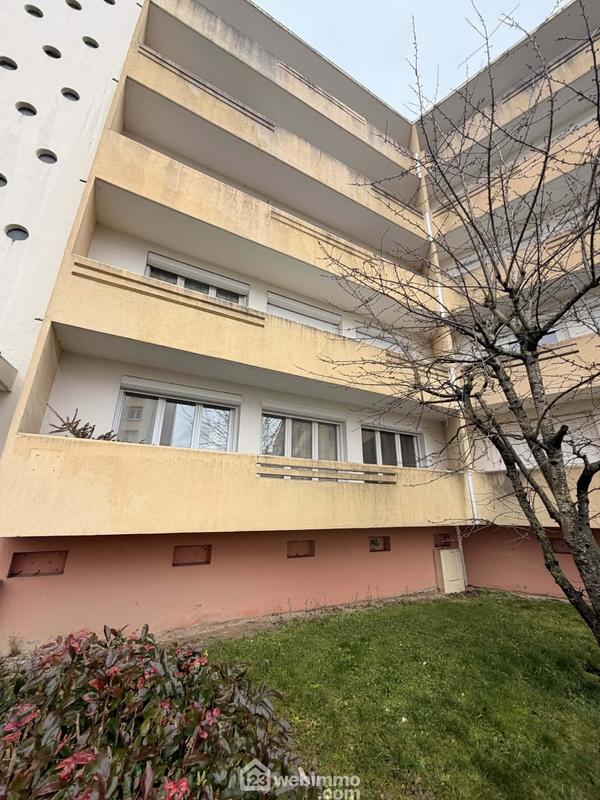 Appartement - 66 m² - 4 pièces