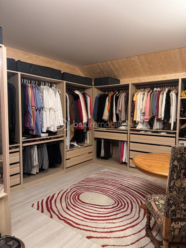 Maison ancienne - 250 m² - 7 pièces