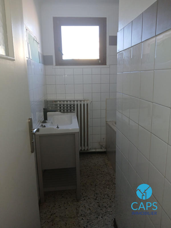 Appartement - 72 m² - 4 pièces