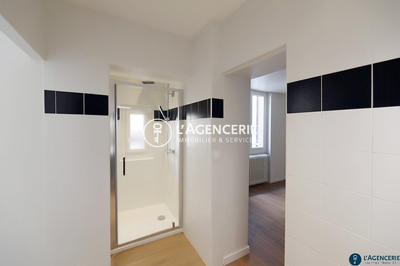Appartement - 106 m² - 3 pièces