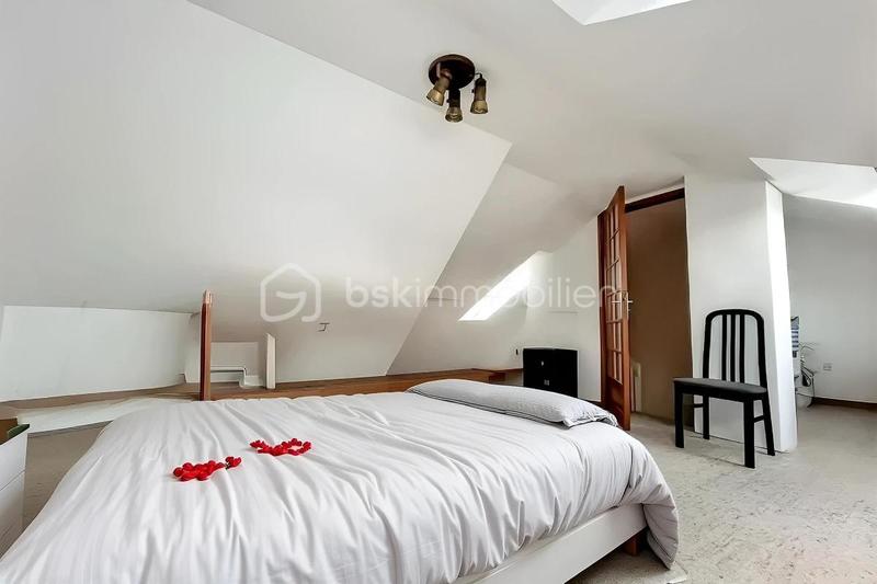 Pavillon - 125 m² - 6 pièces