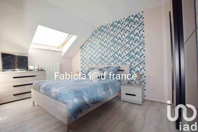 Maison - 192 m² - 11 pièces