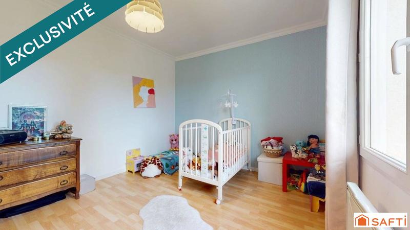 Maison - 209 m² - 9 pièces