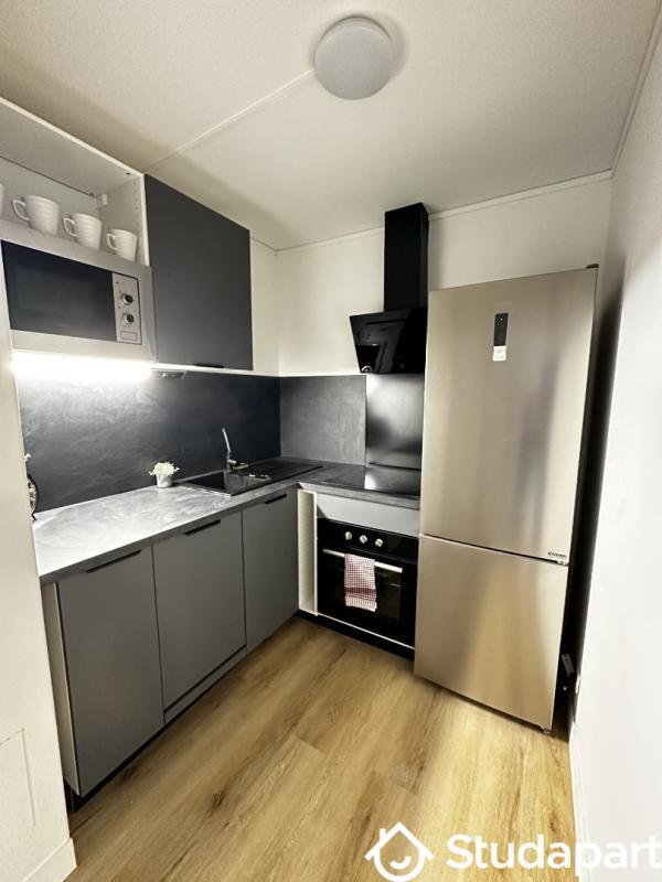 Chambre - 9 m² - 1 pièce