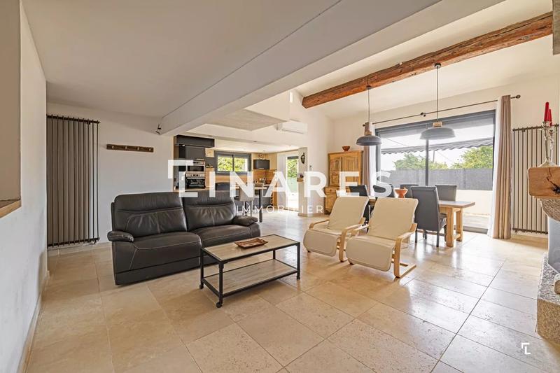 Maison - 105 m² - 4 pièces