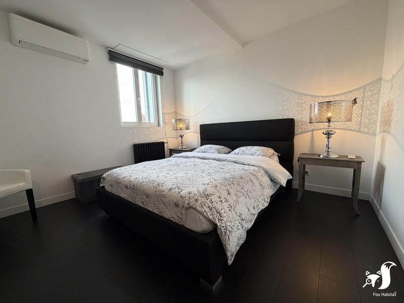 Maison - 170 m² - 1 pièce